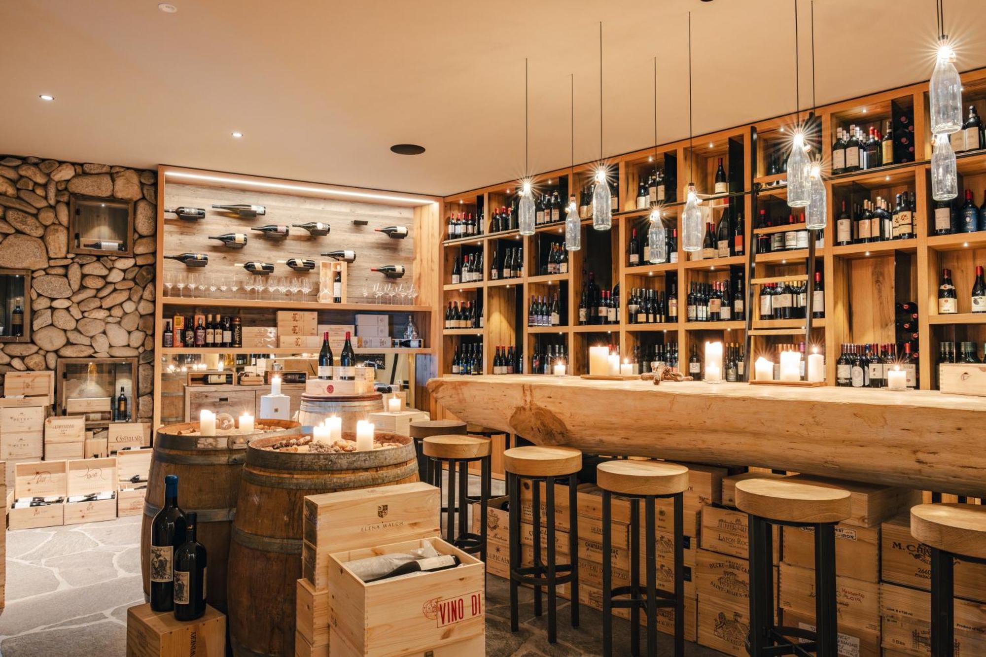 My Arbor - Dolomites Hotel Bressanone Exterior foto Wine bar in Zurich